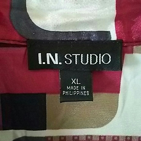 I.N. Studio Blouse - Picture 5 of 5